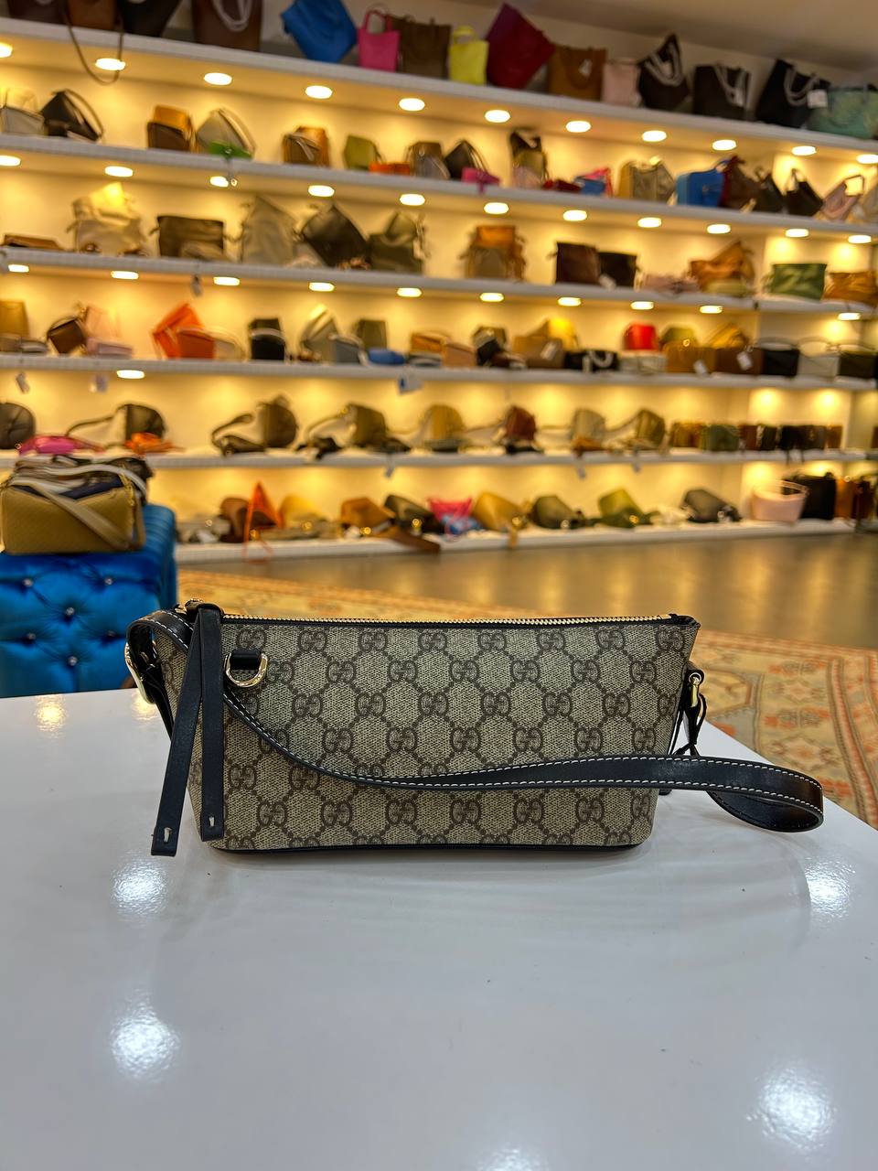 Gucci 3842