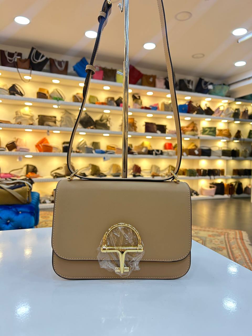 Gucci 3811