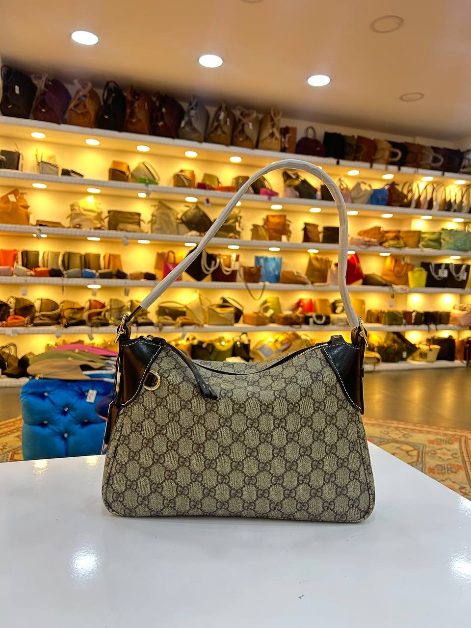 Gucci Big Size 3827