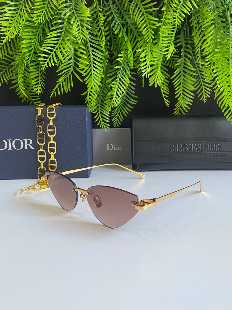 Dior E1112