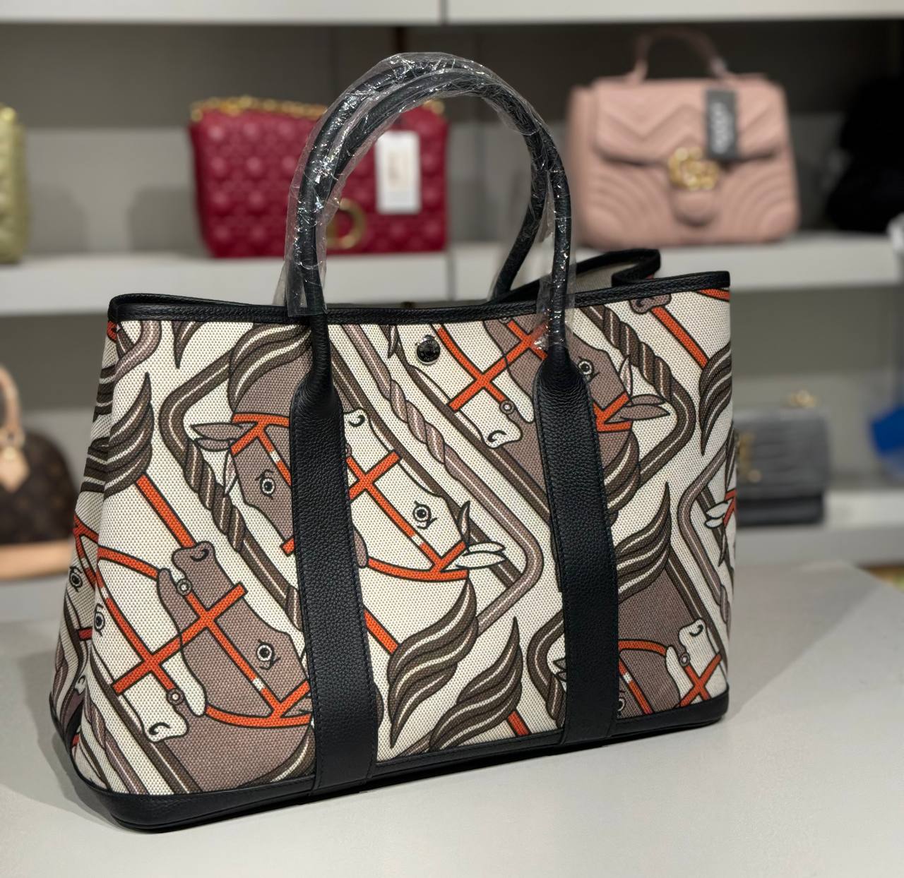 Hermes Big Size 3801