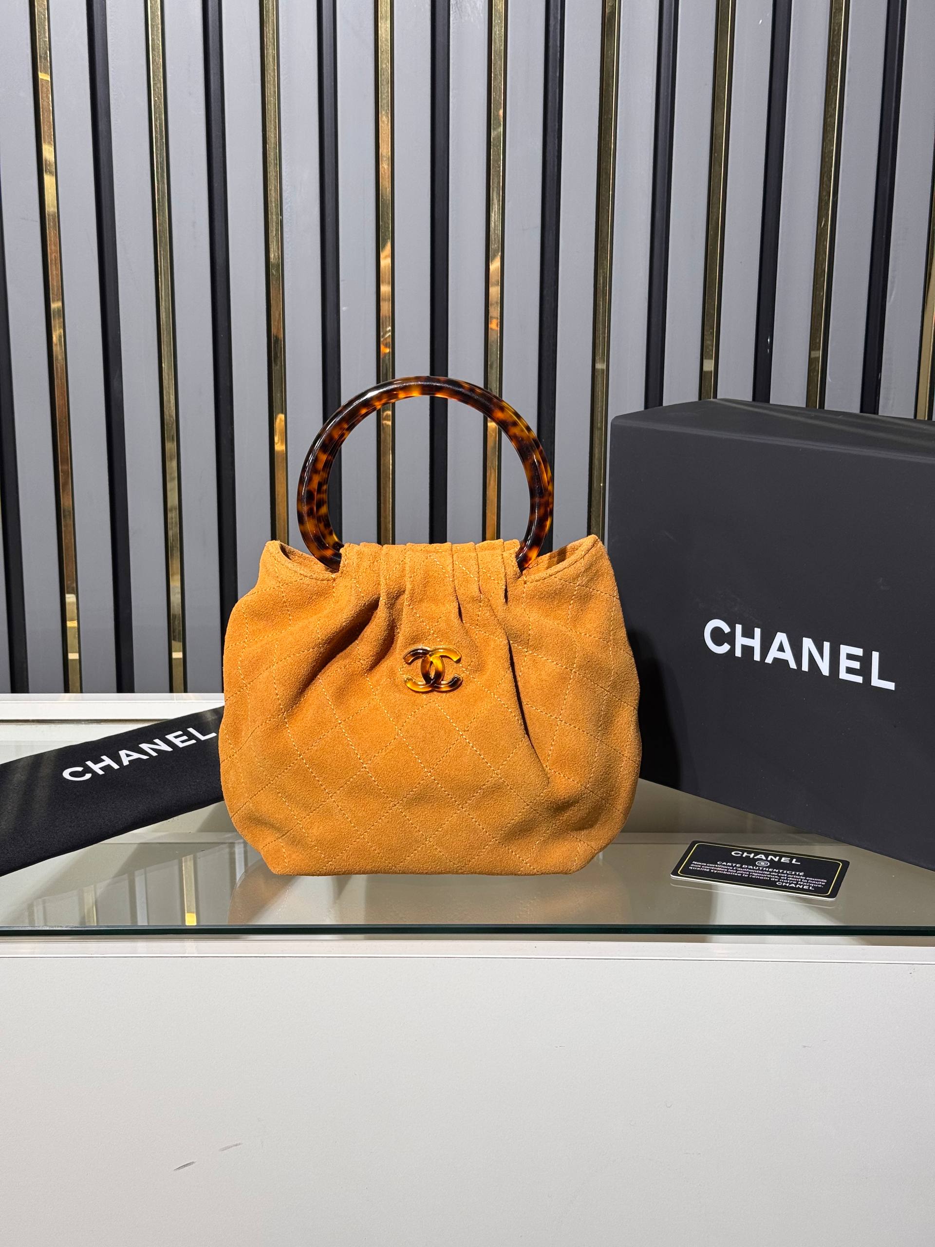 Chanel 4179