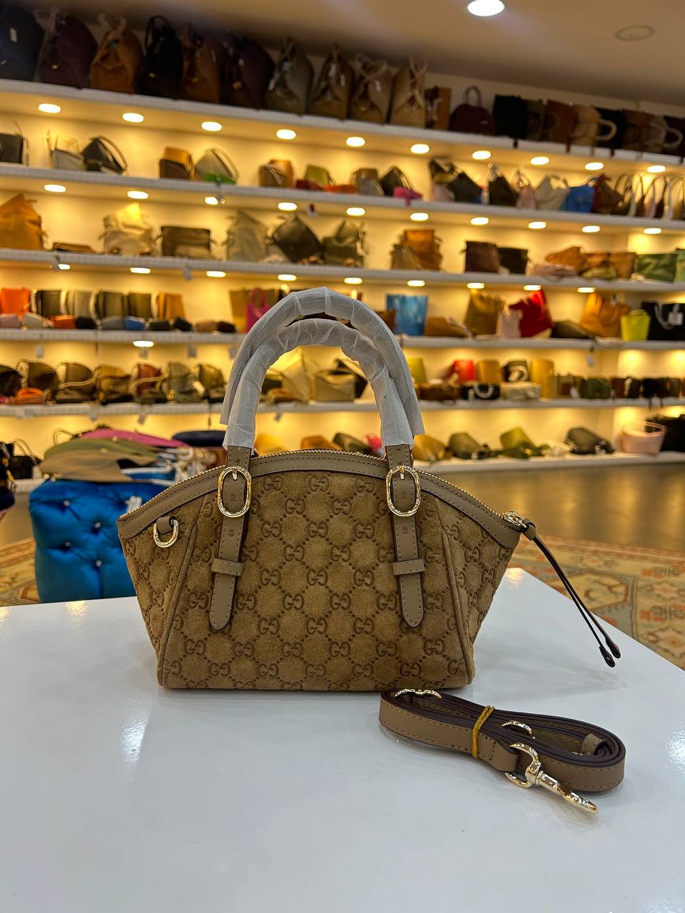 Gucci 3826