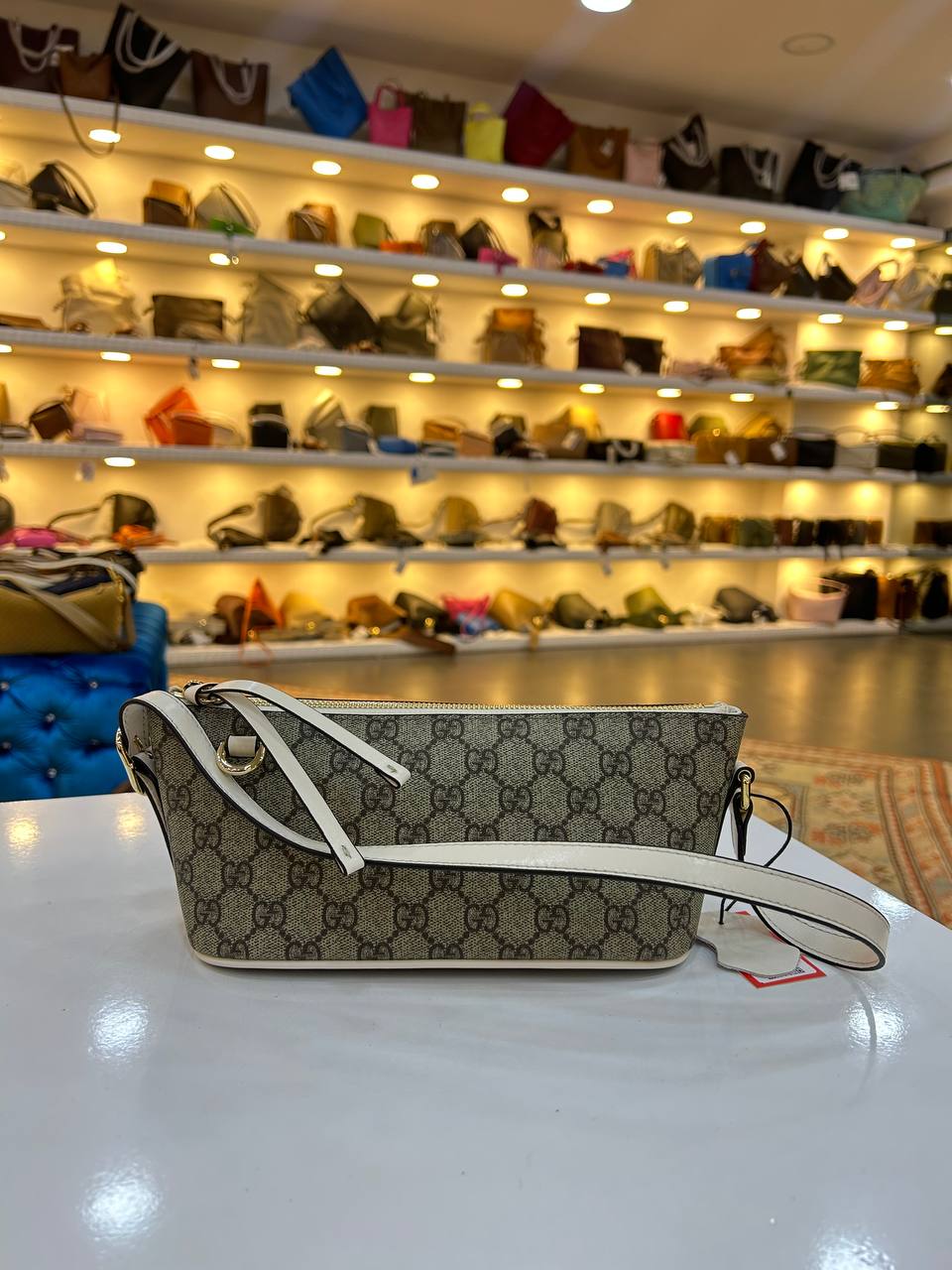 Gucci 3842