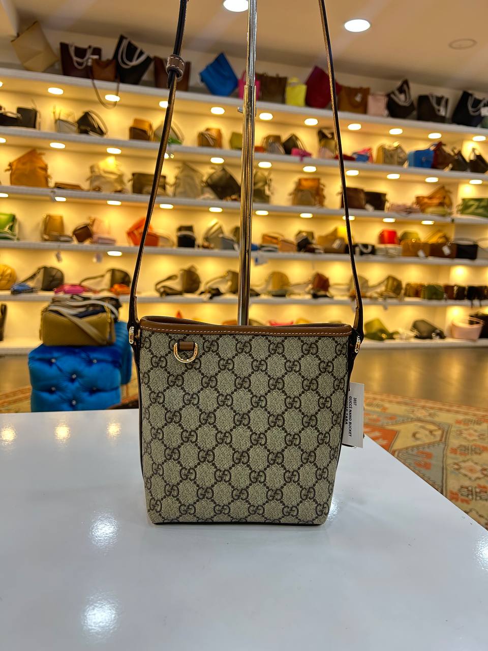 Gucci 3837