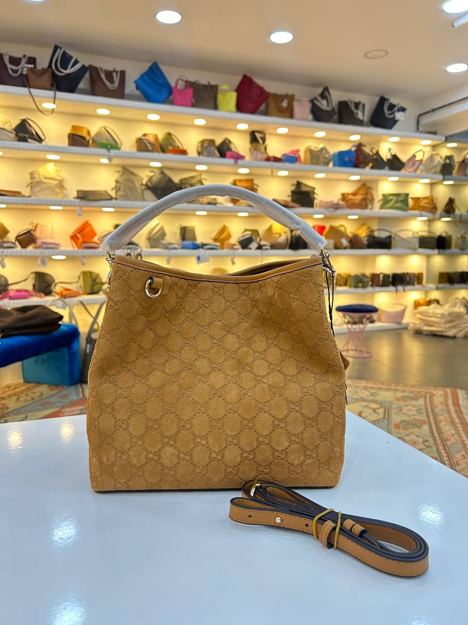 Gucci 3830
