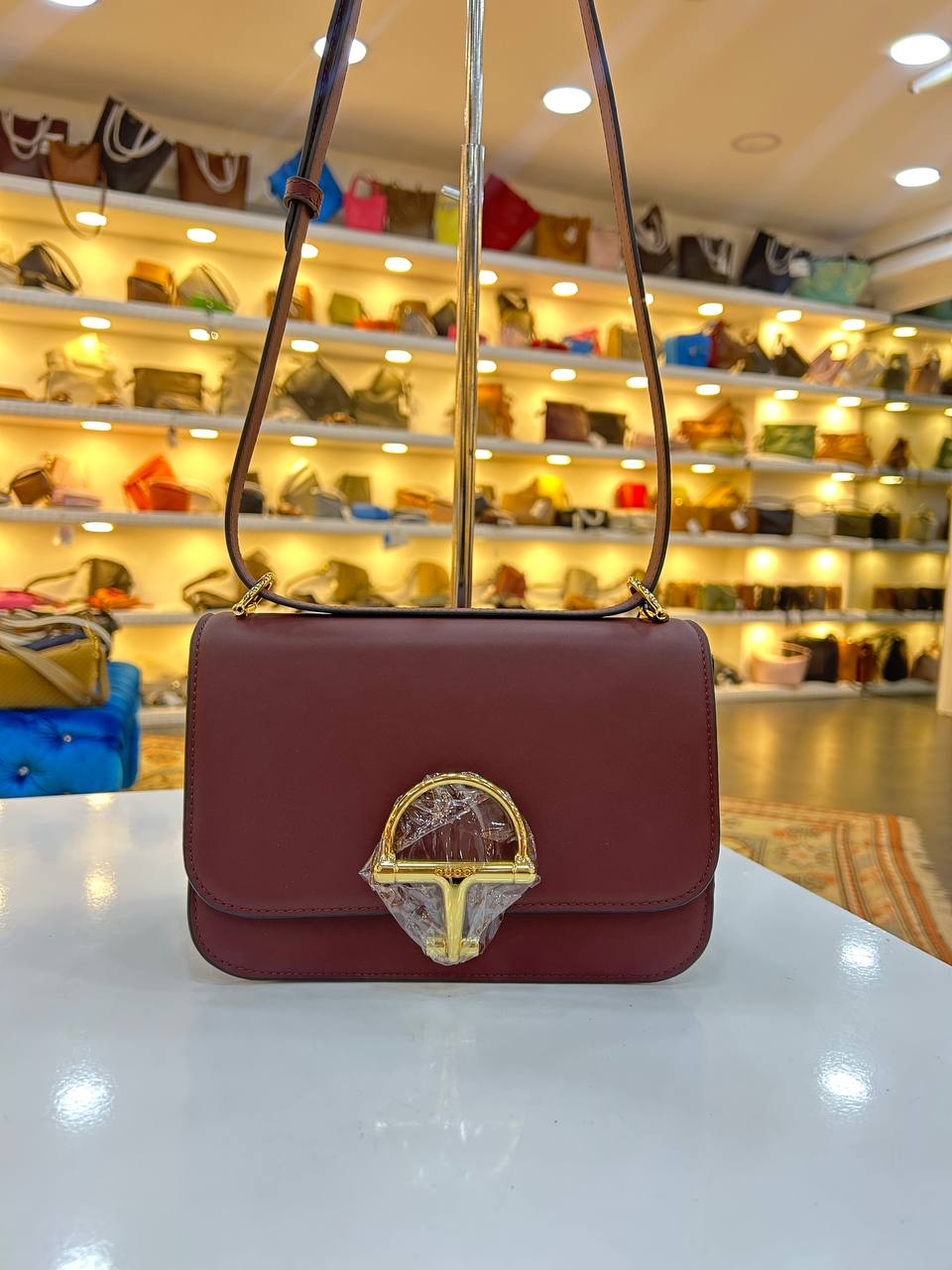 Gucci 3811
