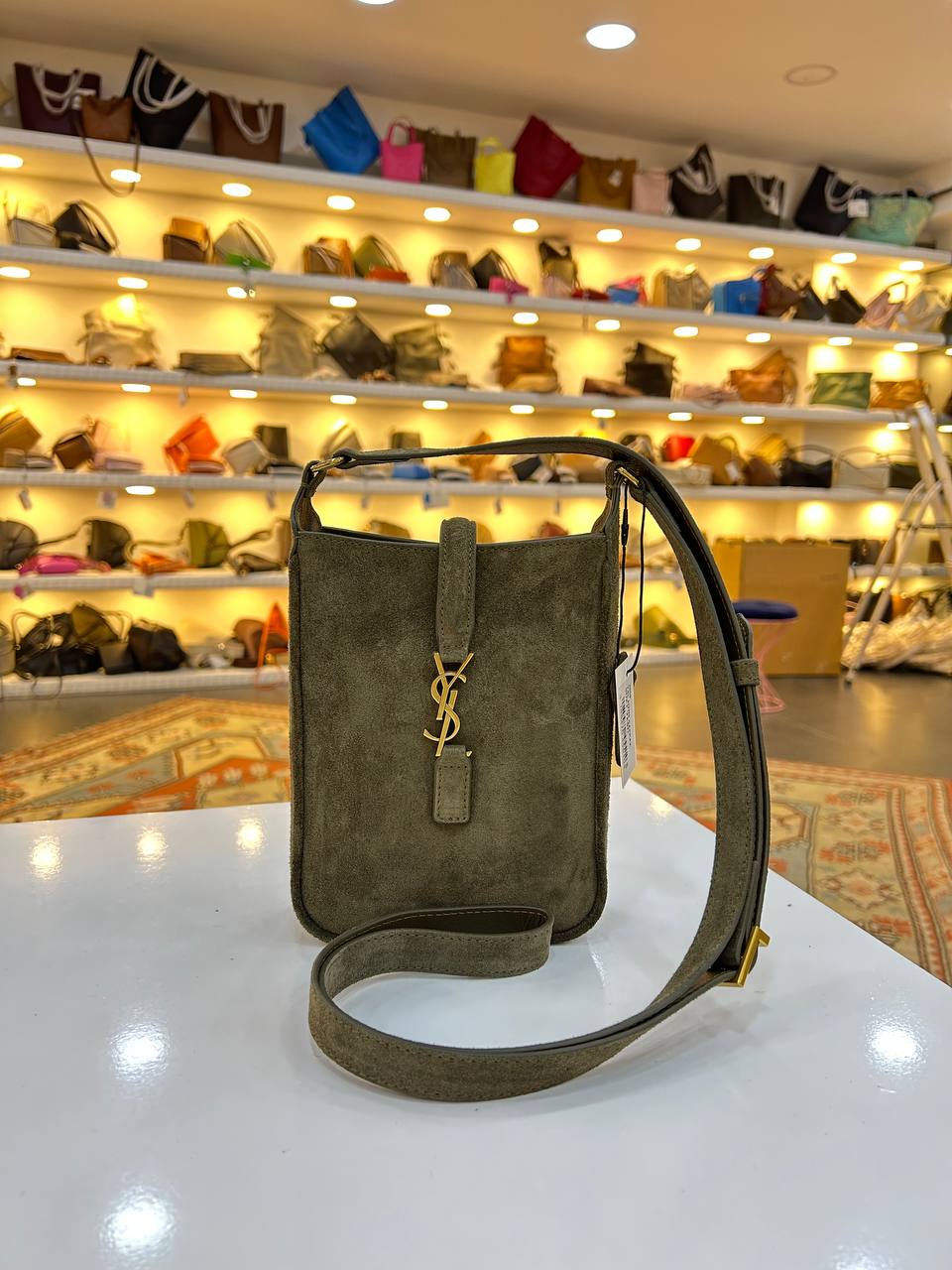 Louis Vuitton 3809