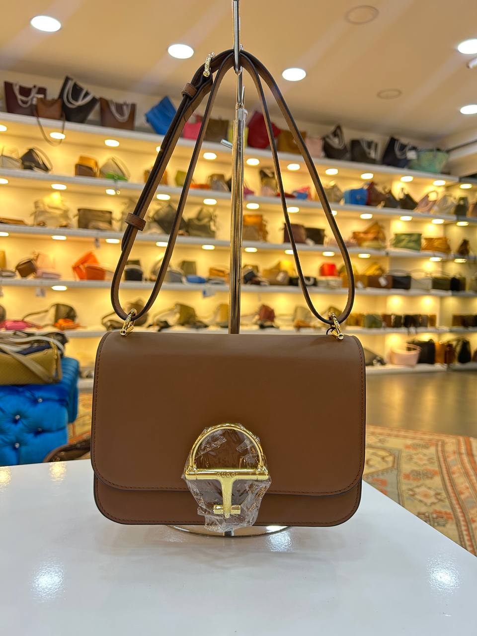 Gucci 3811