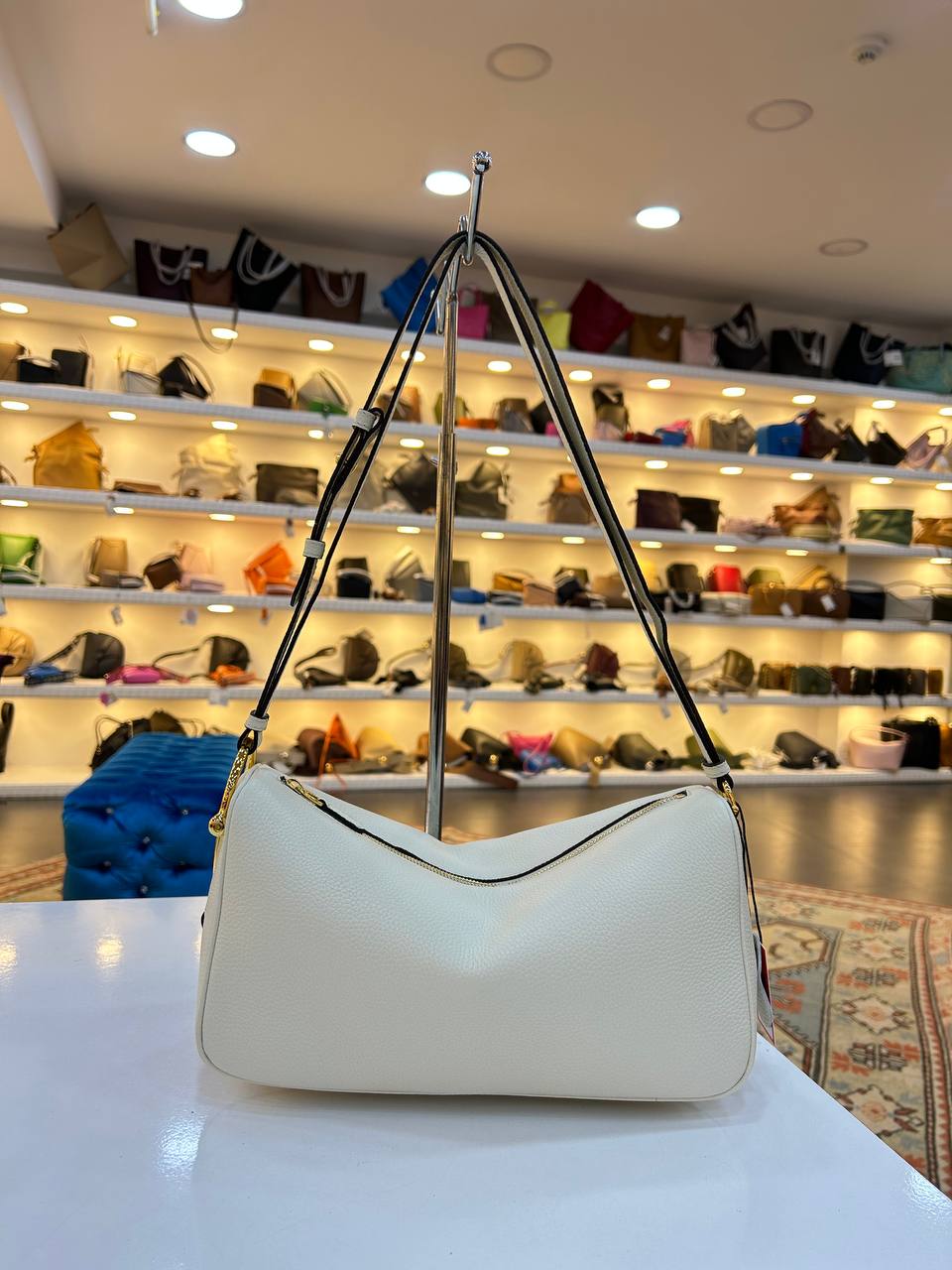 Gucci 3841