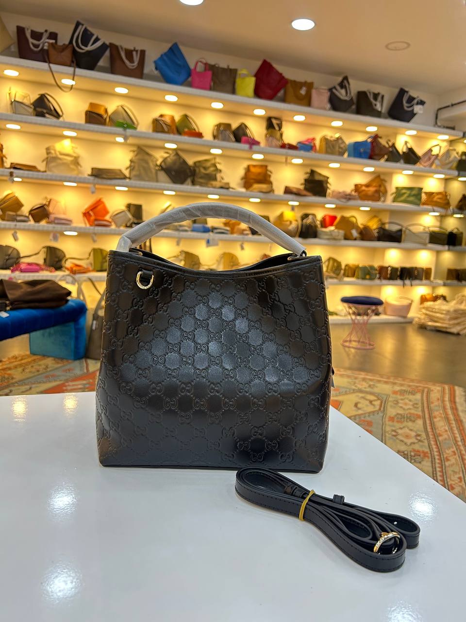 Gucci 3830